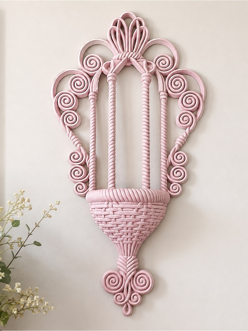 Wall Pocket Planter Vtg 70s Burwood #1628 Blush Pink Scroll MCM Shabby Chic 21" - Picture 5 of 6